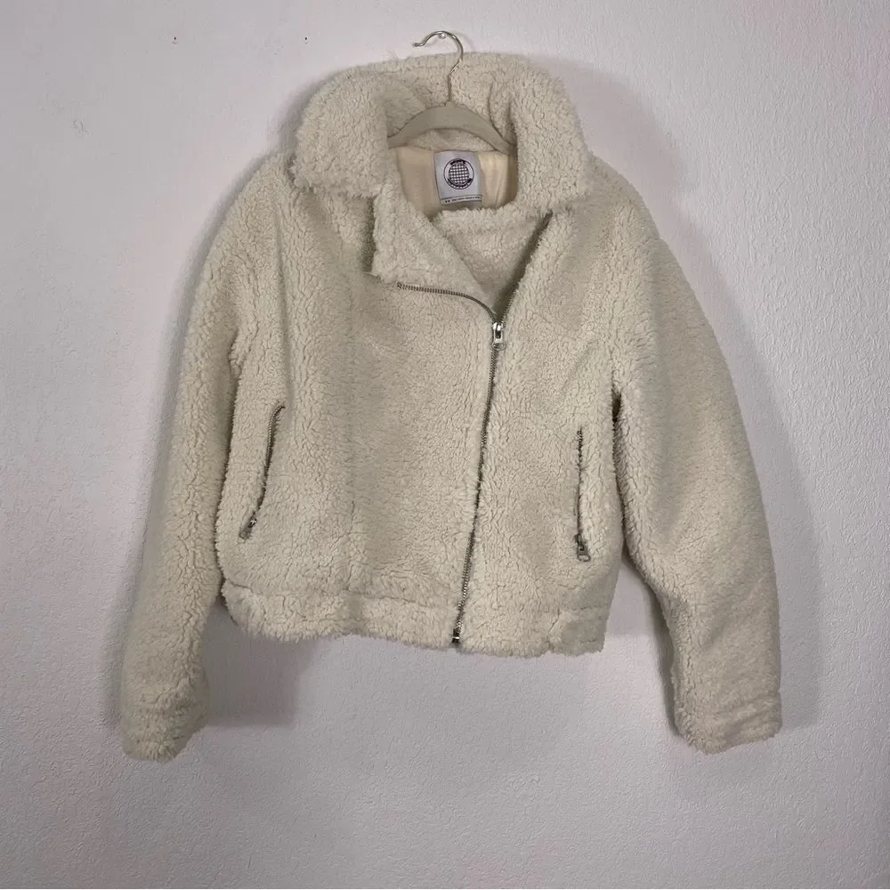 Urban Outfitters White Fleece Fuzzy Asymmetrical Zip‎ Up Moto Jacket